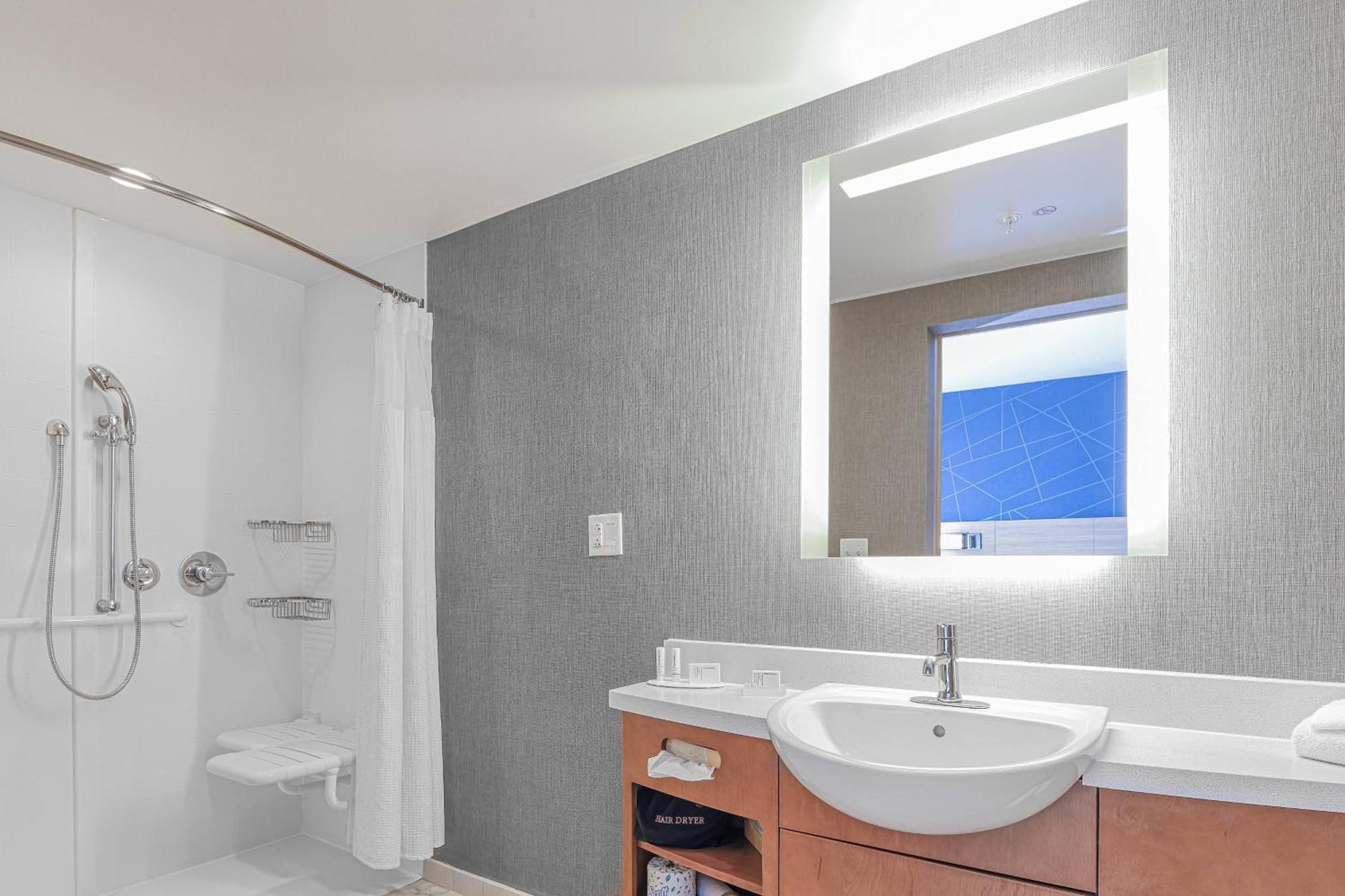 Springhill Suites By Marriott Fishkill Bagian luar foto