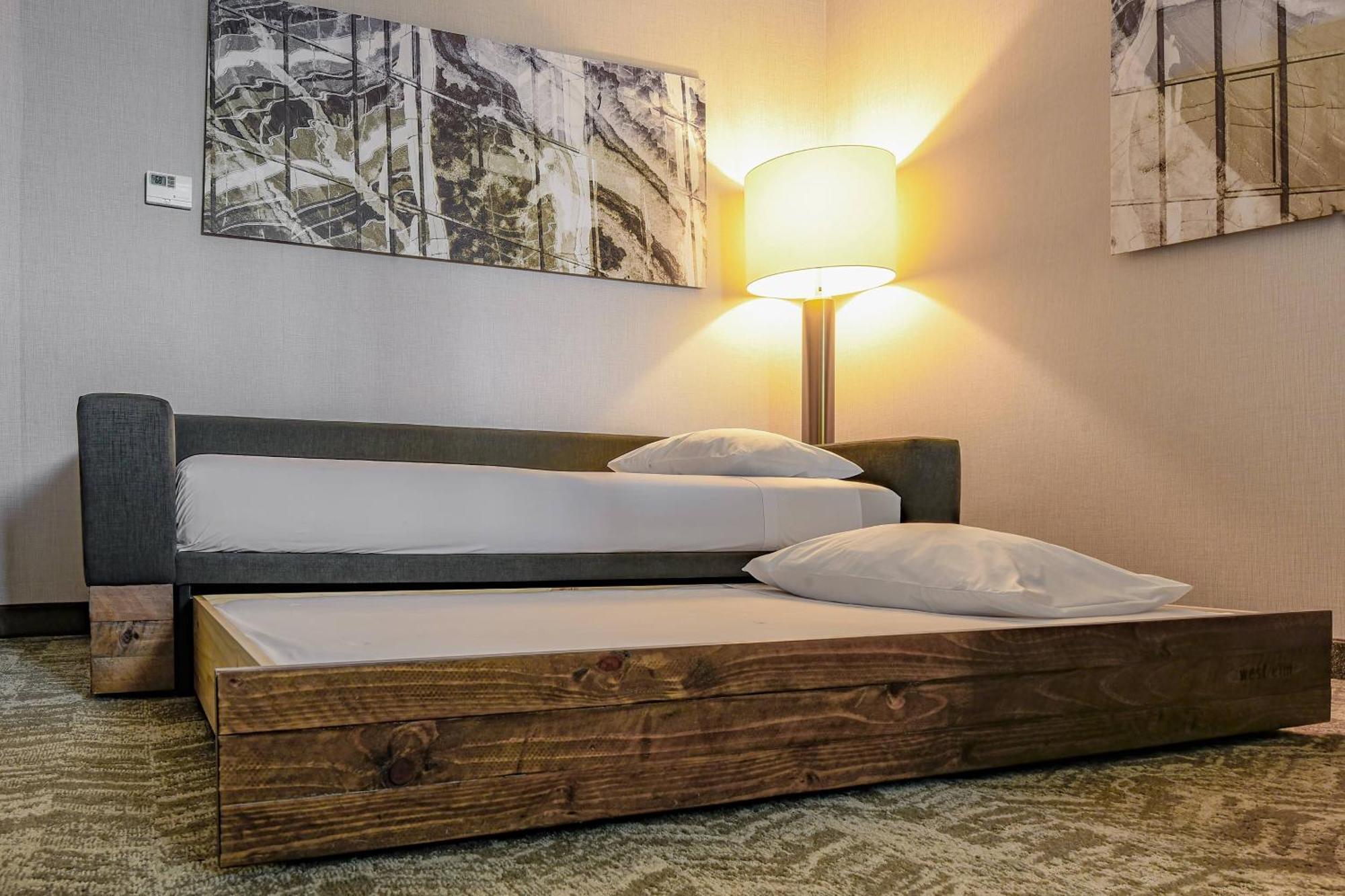 Springhill Suites By Marriott Fishkill Bagian luar foto