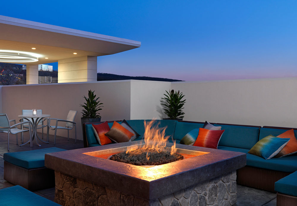 Springhill Suites By Marriott Fishkill Bagian luar foto
