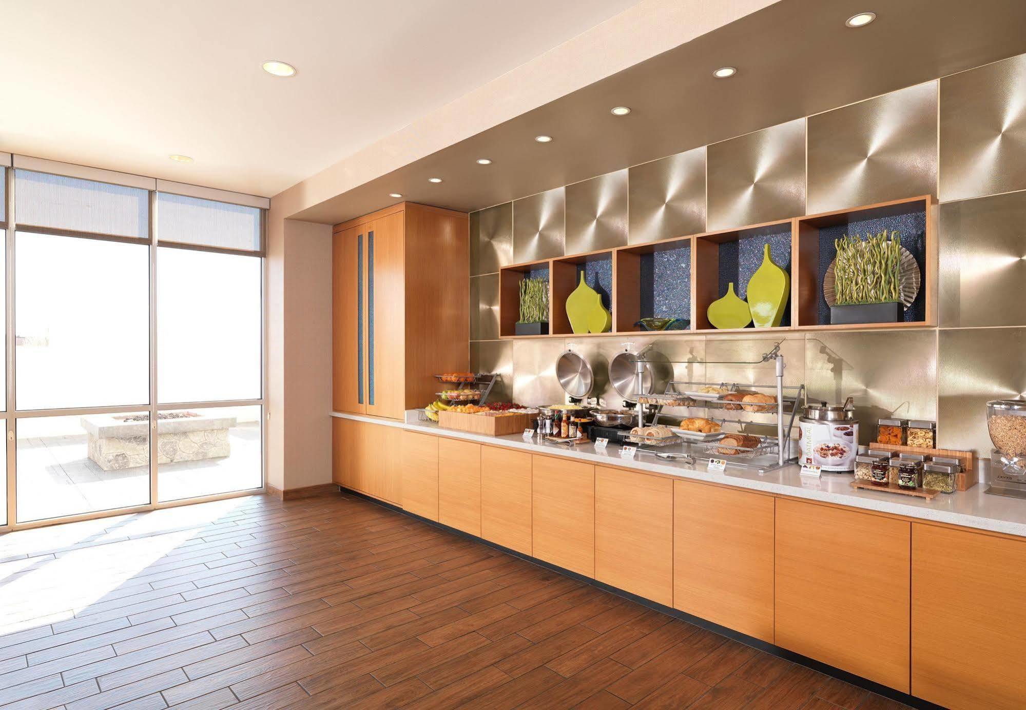 Springhill Suites By Marriott Fishkill Bagian luar foto